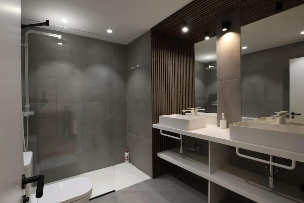 Notel Club - Precioso Loft En El Centro De La Ciudad Сантандер Экстерьер фото